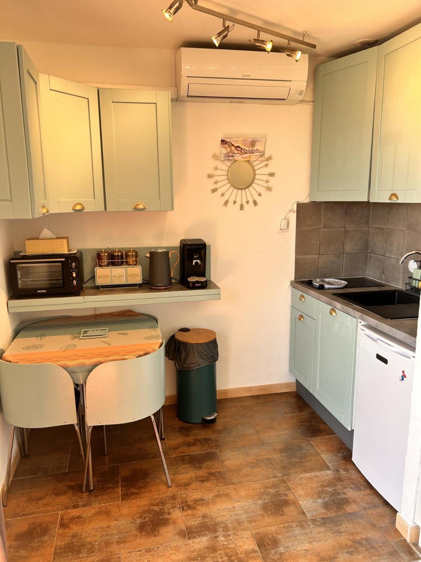 Studio Pool House Vue Mer Panoramique Amazing Sea View Wifi Linge Linen Inclut Aircondition La Croix-Valmer Εξωτερικό φωτογραφία